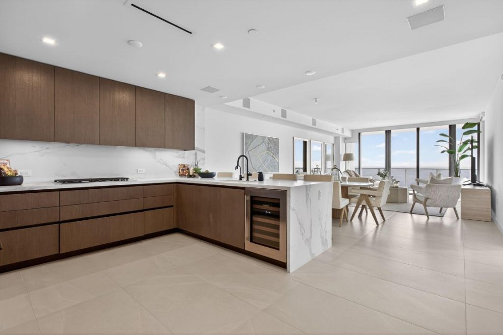 1116 N Ocean Boulevard, Unit 901, Pompano Beach, FL 33062 Photo