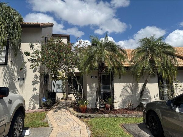 956 Mockingbird, Unit 506, Plantation, FL 33324