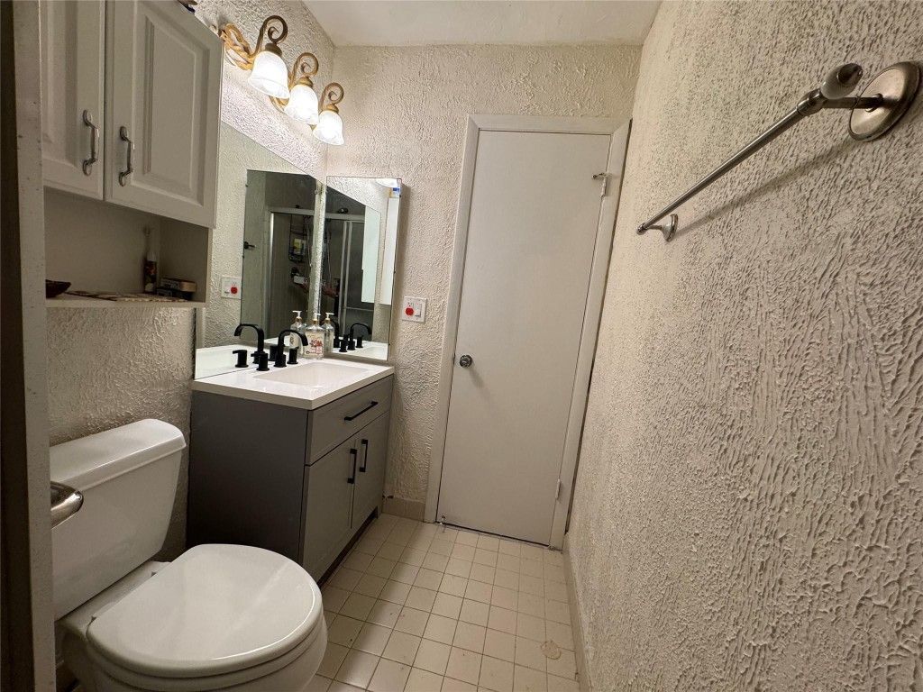 956 Mockingbird, Unit 506, Plantation, FL 33324 Photo