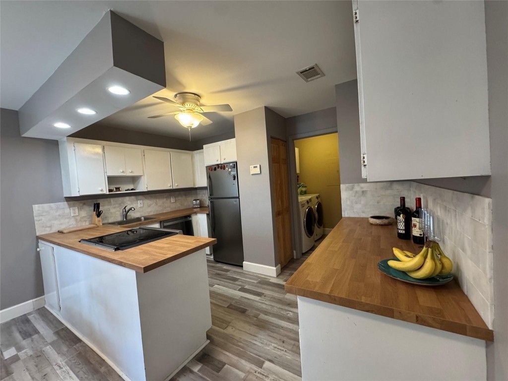 956 Mockingbird, Unit 506, Plantation, FL 33324 Photo