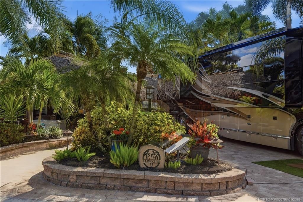 425 NW Chipshot Lane, Port Saint Lucie, FL 34986 Photo