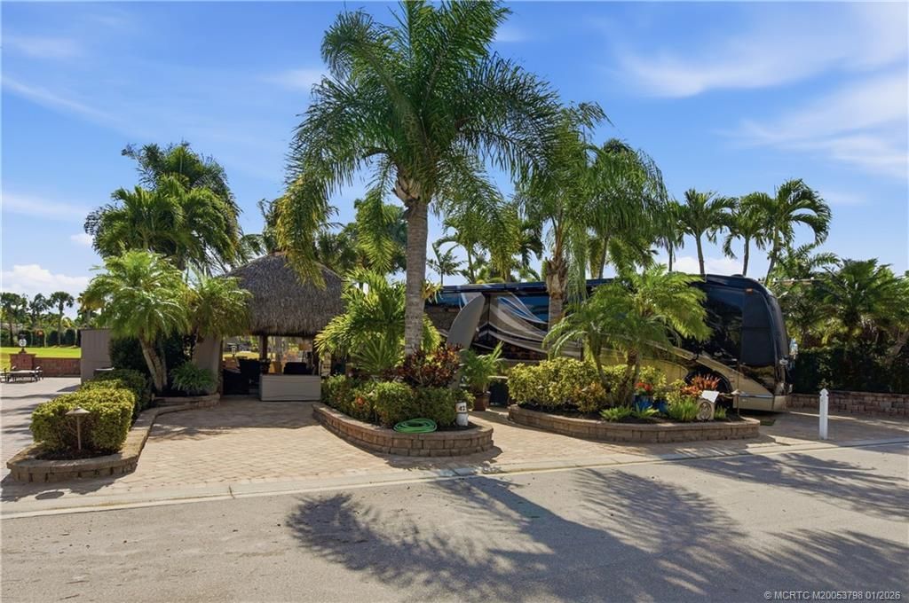 425 NW Chipshot Lane, Port Saint Lucie, FL 34986 Photo