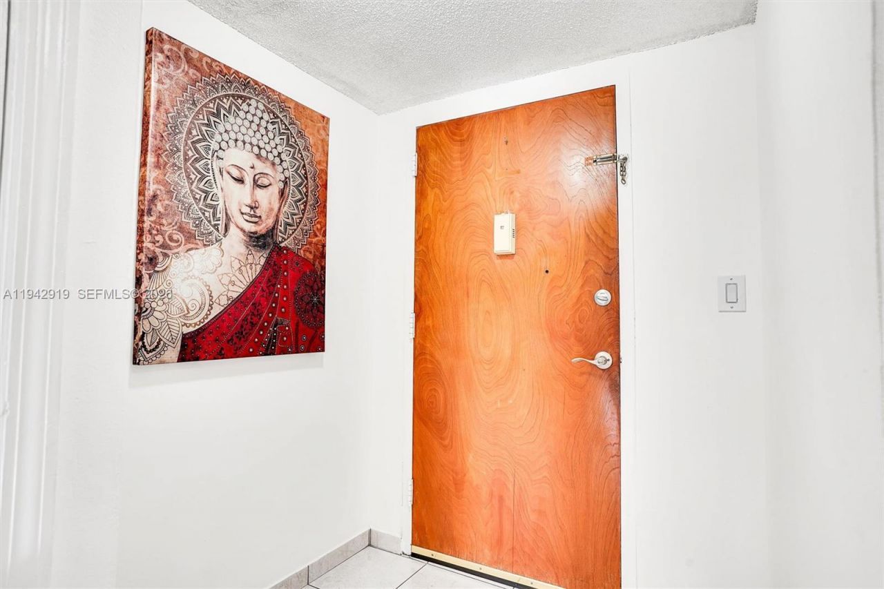 8990 SW 24th St, Unit 33, Miami, FL 33165 Photo