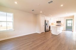 2812 Rowyn St. photo 4