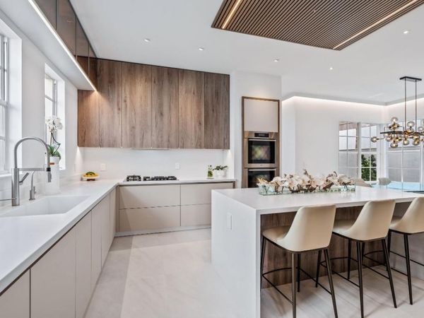 39 Stoney Drive, Palm Beach Gardens, FL 33410