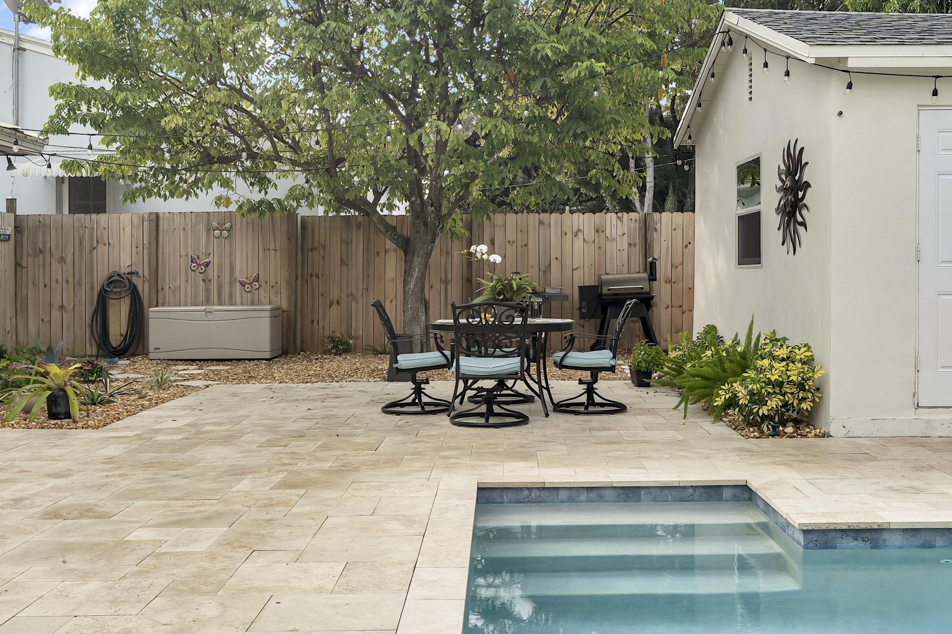 611 N Palmway, Lake Worth Beach, FL 33460 Photo