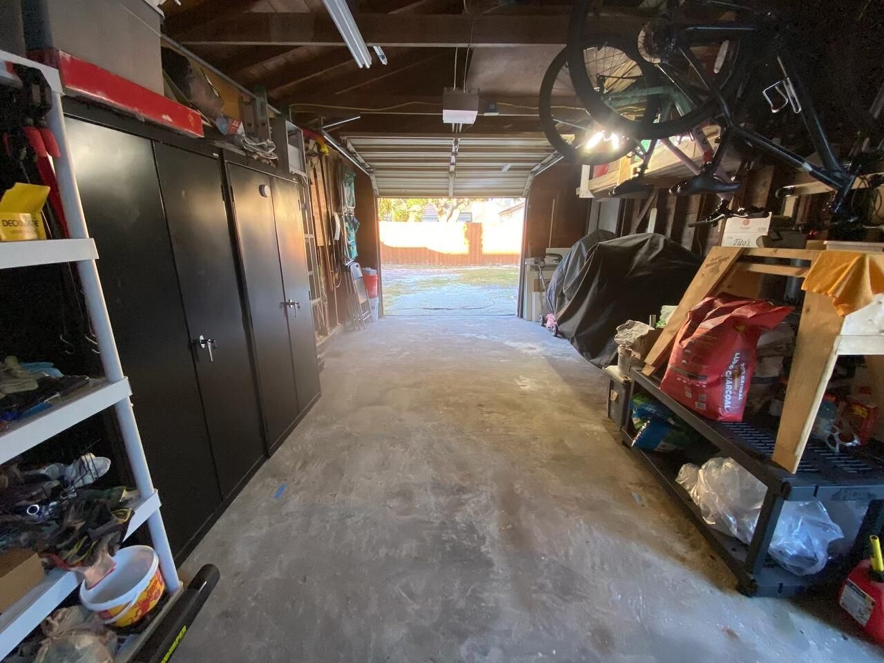 611 N Palmway, Lake Worth Beach, FL 33460 Photo