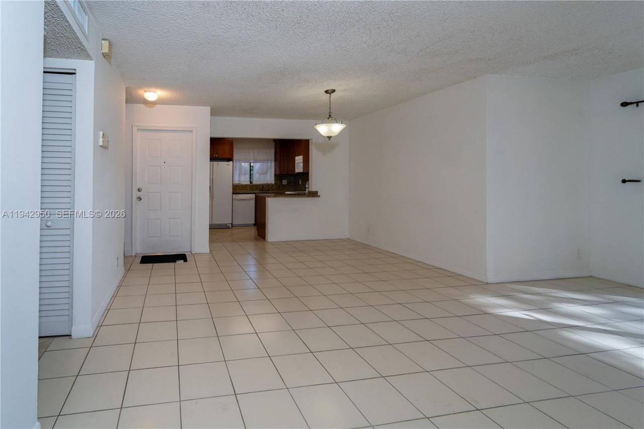2342 NW 36th Ave, Unit 2342, Coconut Creek, FL 33066 Photo
