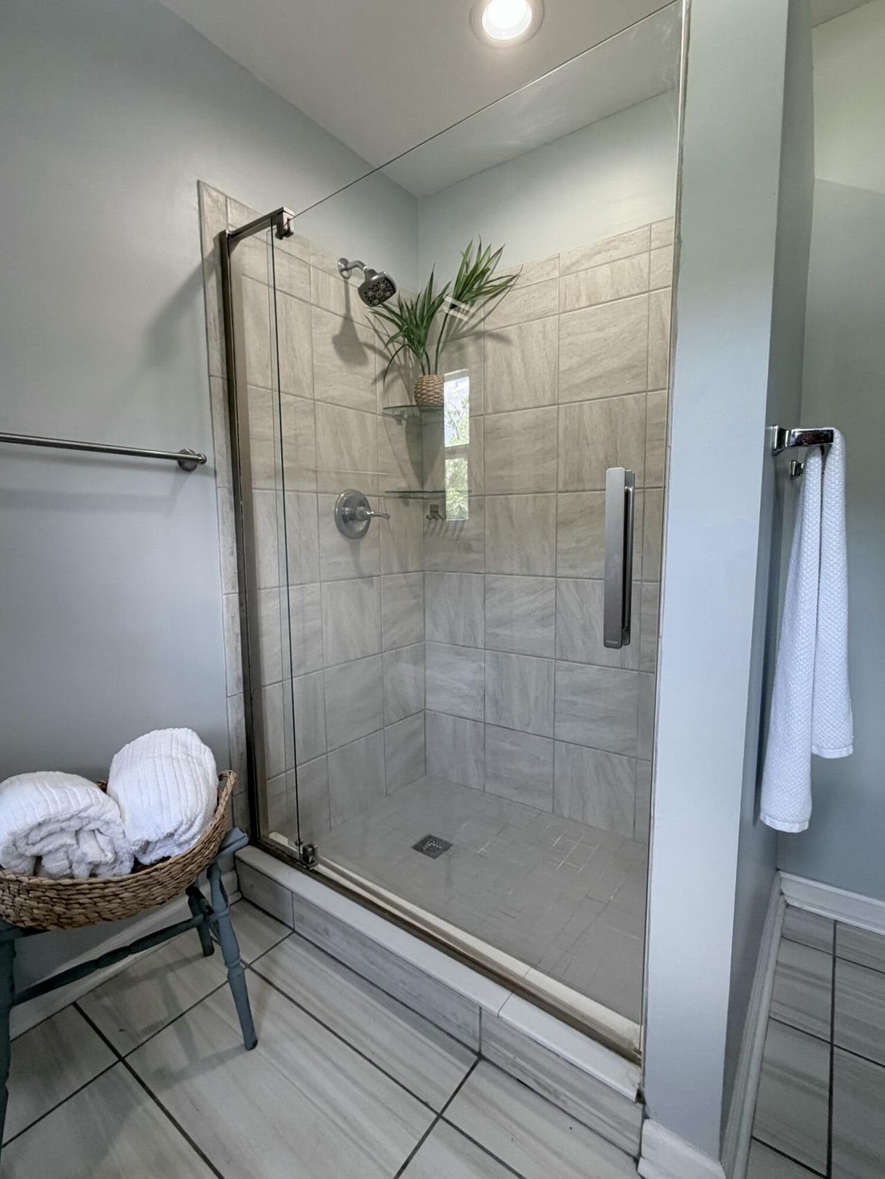 4405 Clovewood Street Photo 15