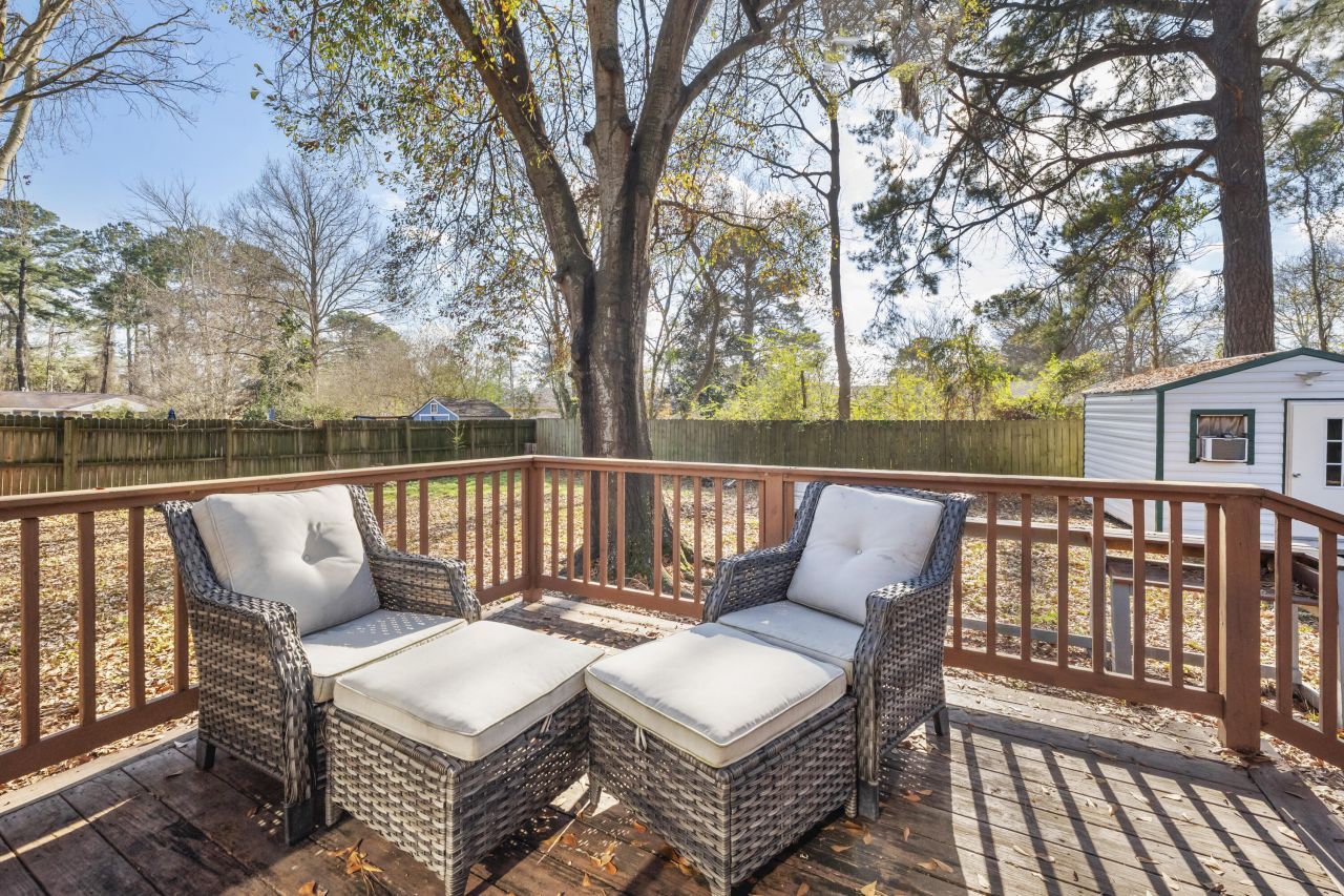 4405 Clovewood Street Photo 19