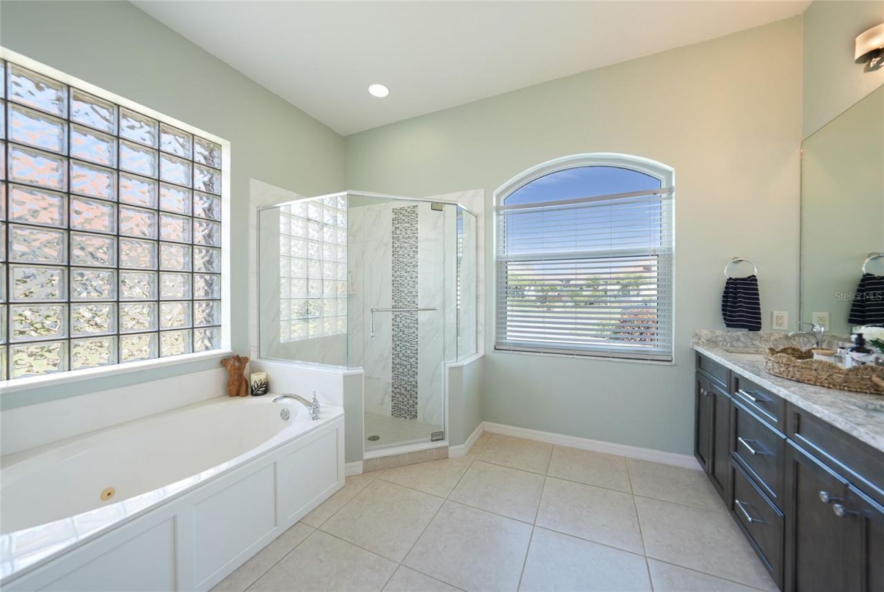 828 Dahoon Circle, Venice, FL 34293 Photo