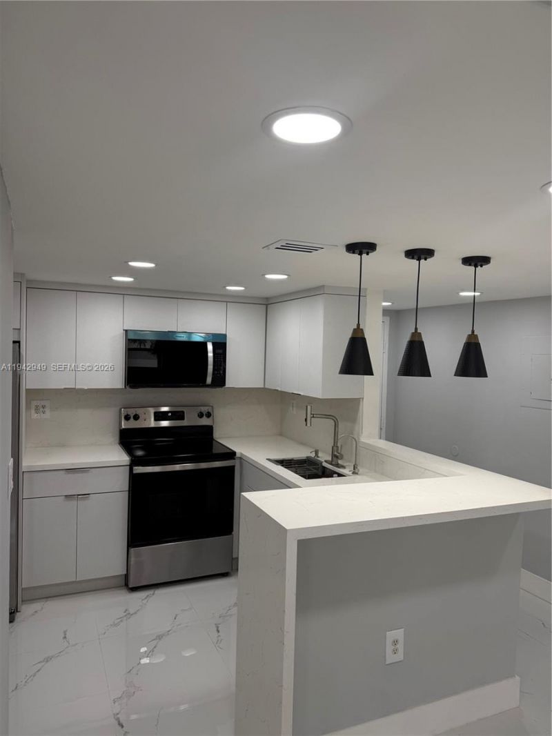 9937 Nob Hill Pl, Unit 1637, Sunrise, FL 33351 Photo