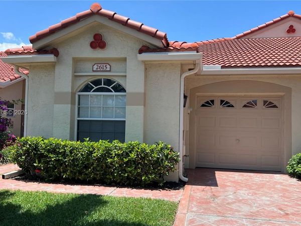2615 Spiceberry Ln, Boynton Beach, FL 33436