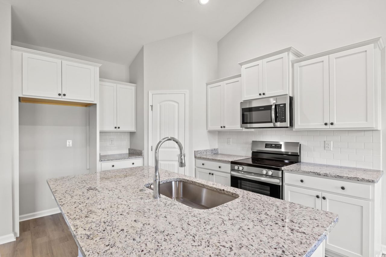 64 Double Pond Dr Photo 6