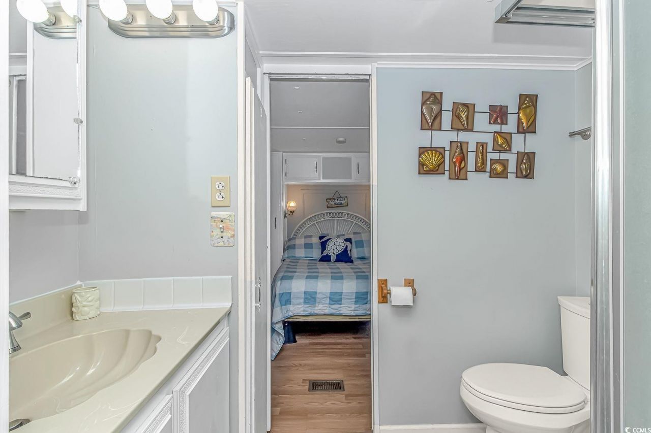 6001-1424 S Kings Hwy. Photo 10