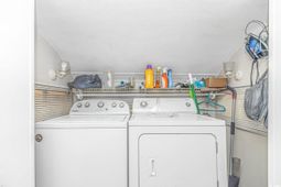 6001-1424 S Kings Hwy. photo 4