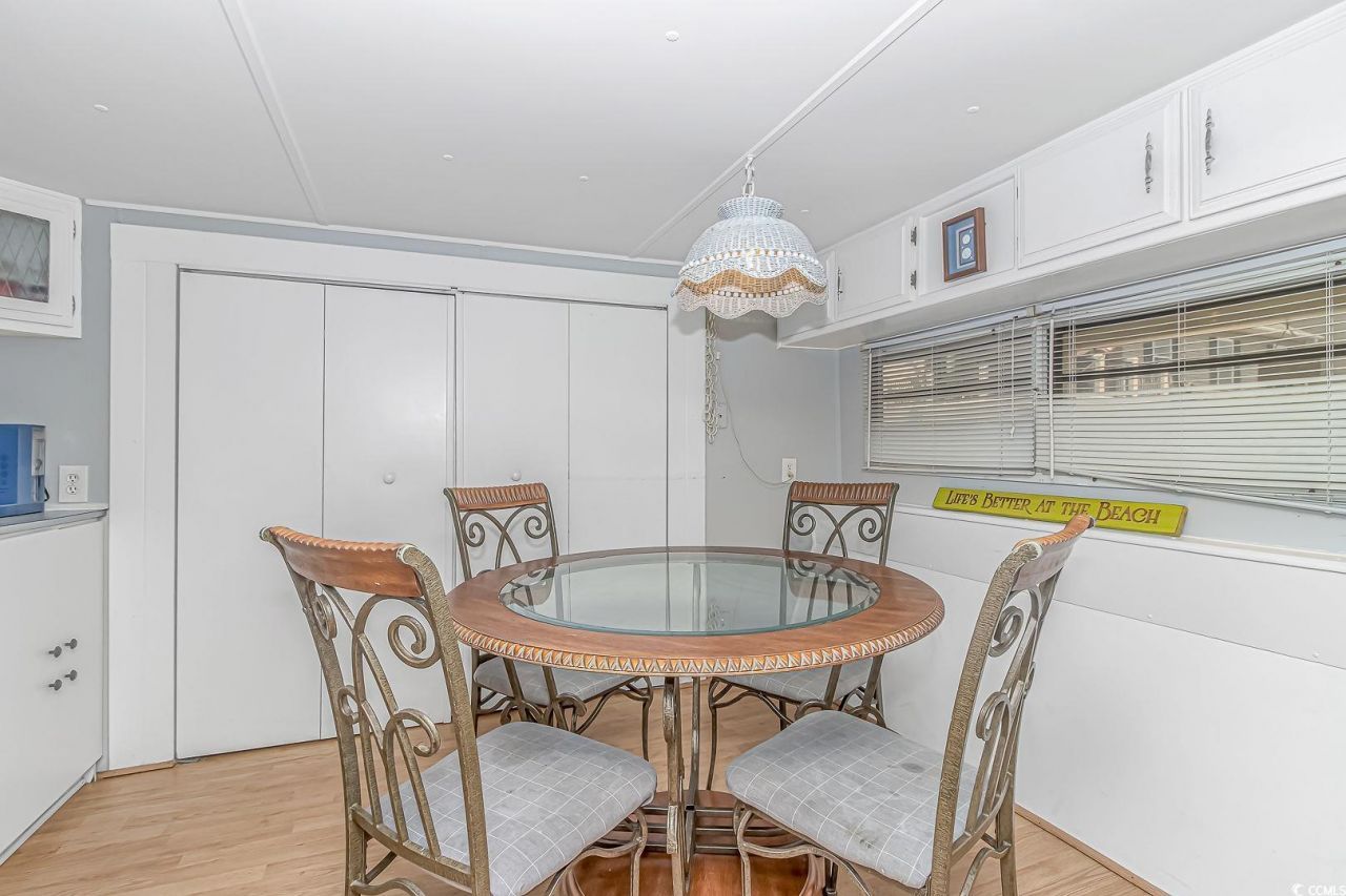 6001-1424 S Kings Hwy. Photo 6