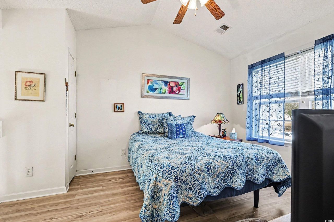 844 Sheridan Rd. Photo 5