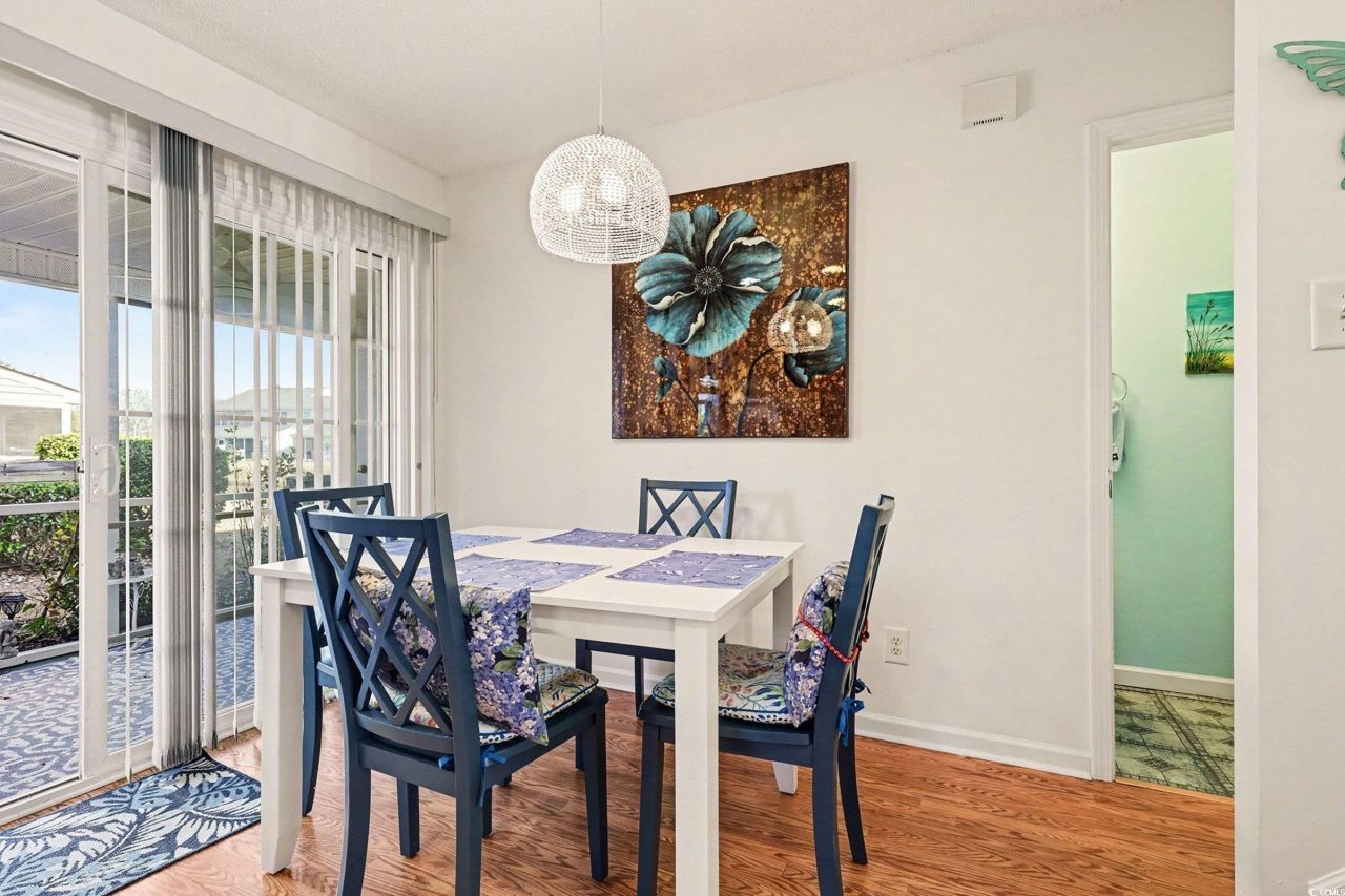 844 Sheridan Rd. Photo 8