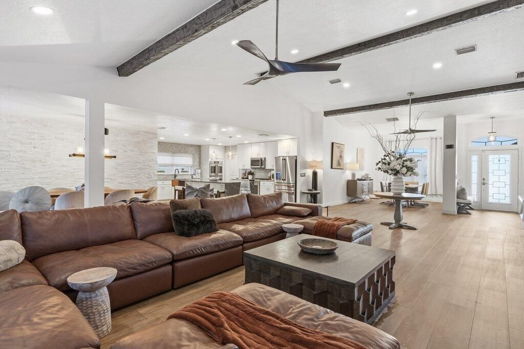 5867 NW Leah Drive, Port Saint Lucie, FL 34986 Photo