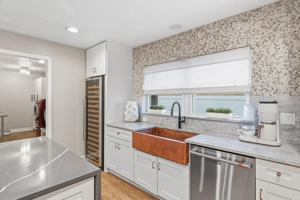 5867 NW Leah Drive, Port Saint Lucie, FL 34986 Photo