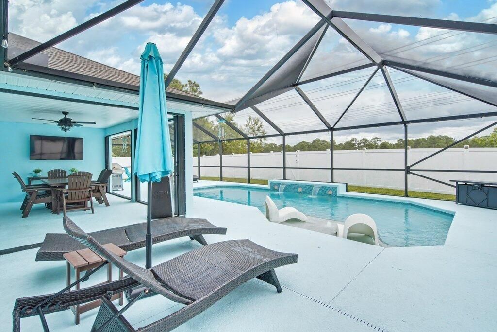 5867 NW Leah Drive, Port Saint Lucie, FL 34986 Photo