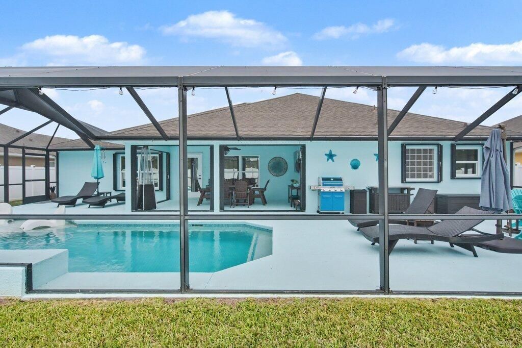 5867 NW Leah Drive, Port Saint Lucie, FL 34986 Photo