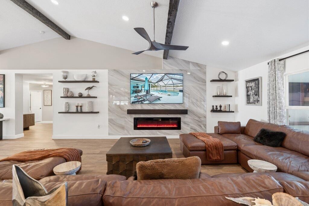 5867 NW Leah Drive, Port Saint Lucie, FL 34986 Photo