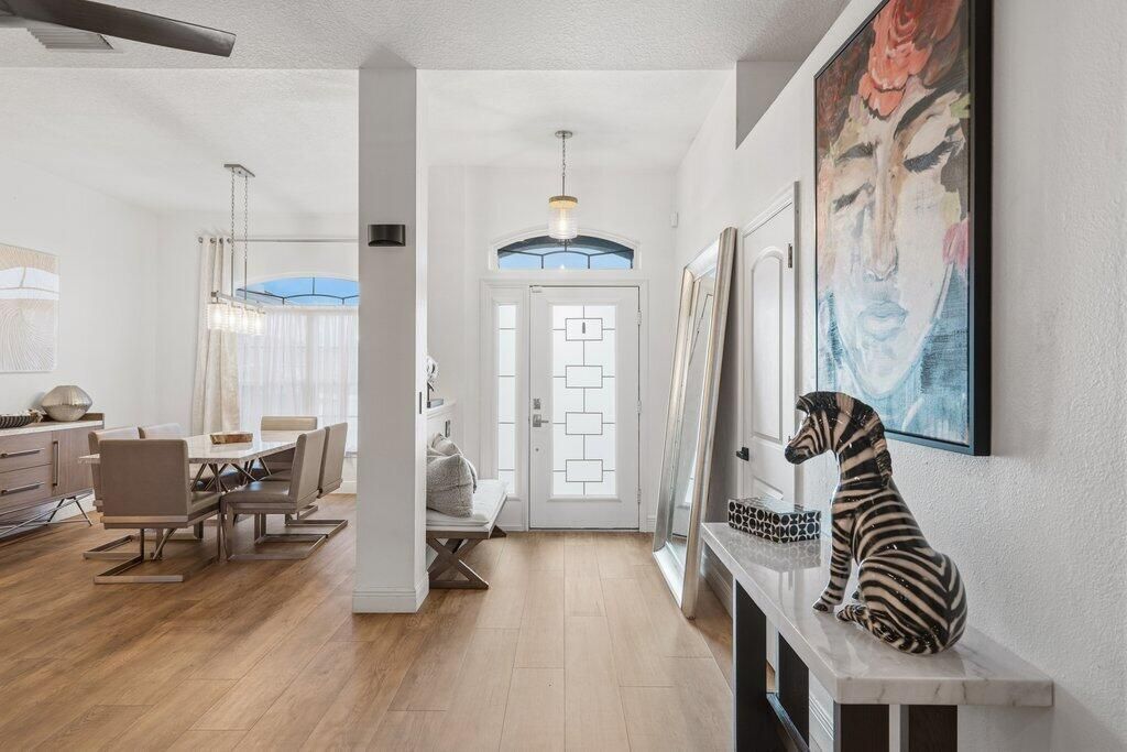 5867 NW Leah Drive, Port Saint Lucie, FL 34986 Photo