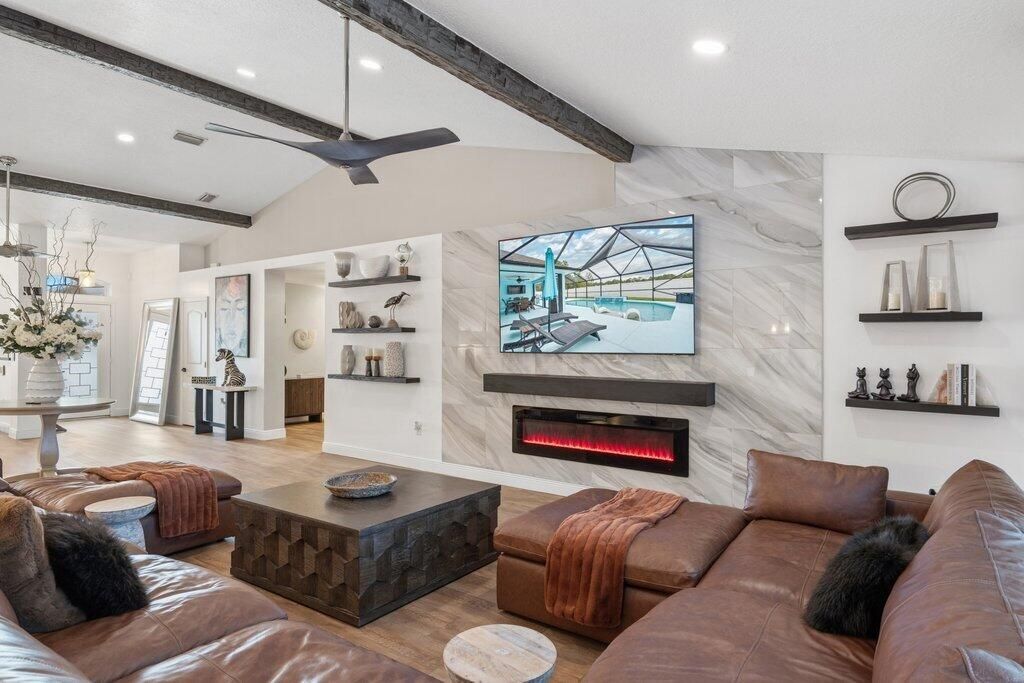 5867 NW Leah Drive, Port Saint Lucie, FL 34986 Photo