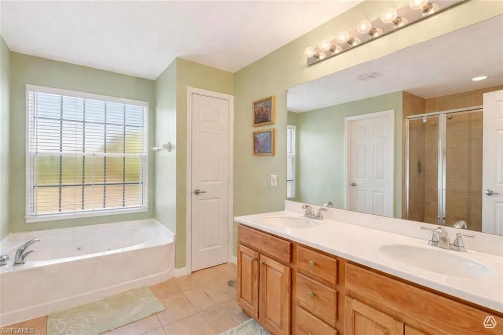 2787 Orange Grove Trl E, Naples, FL 34120 Photo