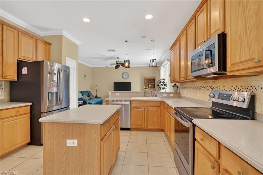 2787 Orange Grove Trl E, Naples, FL 34120 Photo