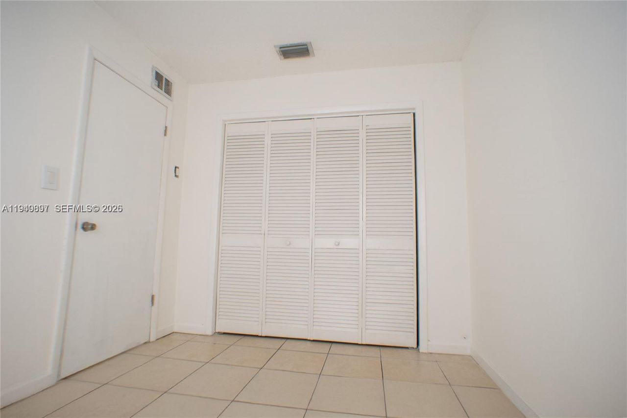 12800 SW 43rd Dr, Unit 210-B, Miami, FL 33175 Photo