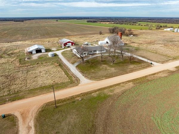 5120 SW 10th Street, Columbus, KS 66725