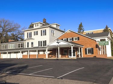 520 2nd Street, Excelsior, MN 55331