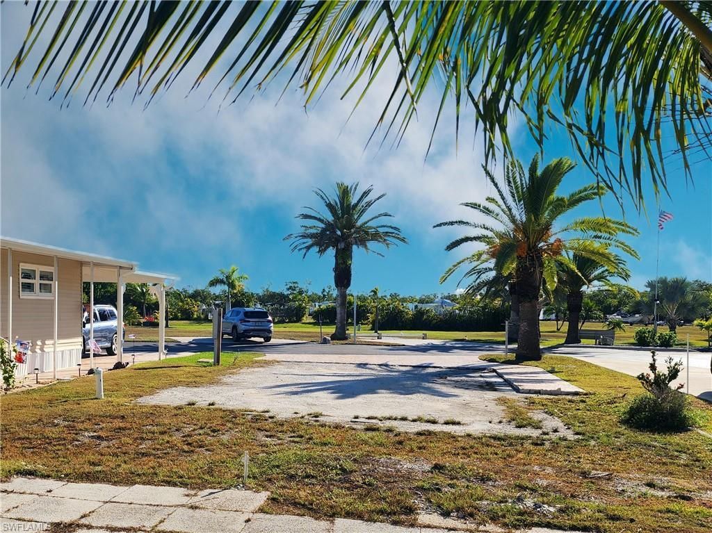 141 Barbados Way, Fort Myers Beach, FL 33931 Photo
