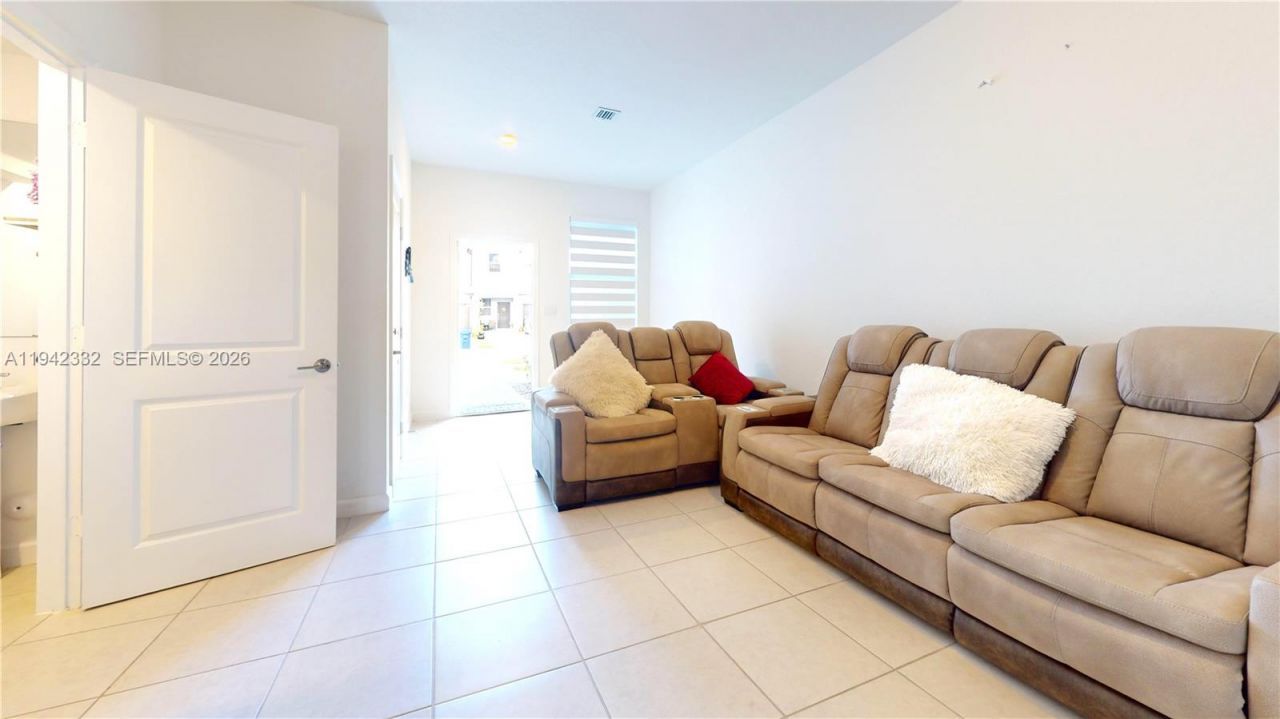 17910 SW 359th Ter, Unit 17910, Homestead, FL 33034 Photo