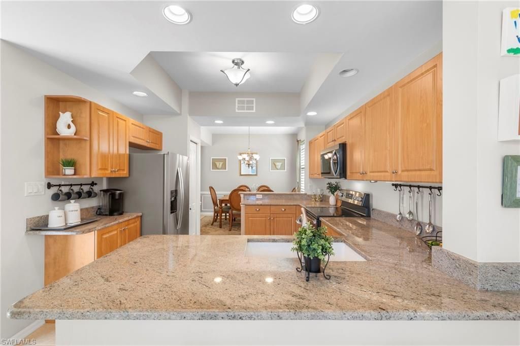 14090 Eagle Ridge Lakes Dr, Unit 101, Fort Myers, FL 33912 Photo