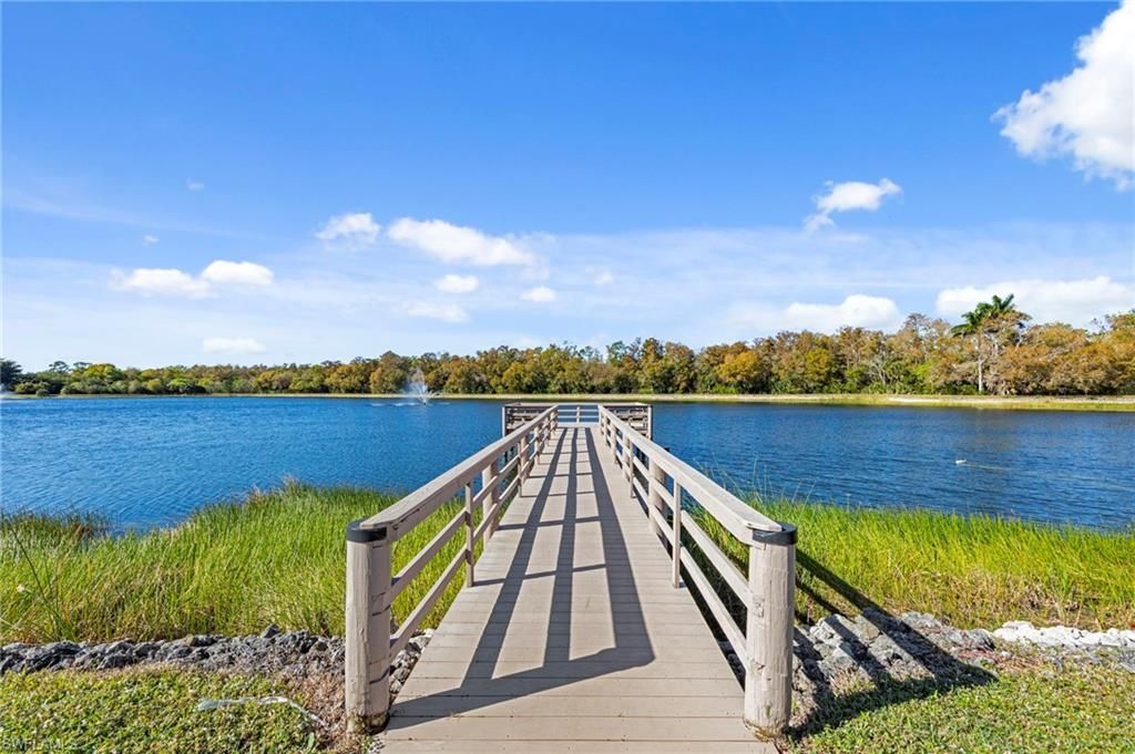 14090 Eagle Ridge Lakes Dr, Unit 101, Fort Myers, FL 33912 Photo