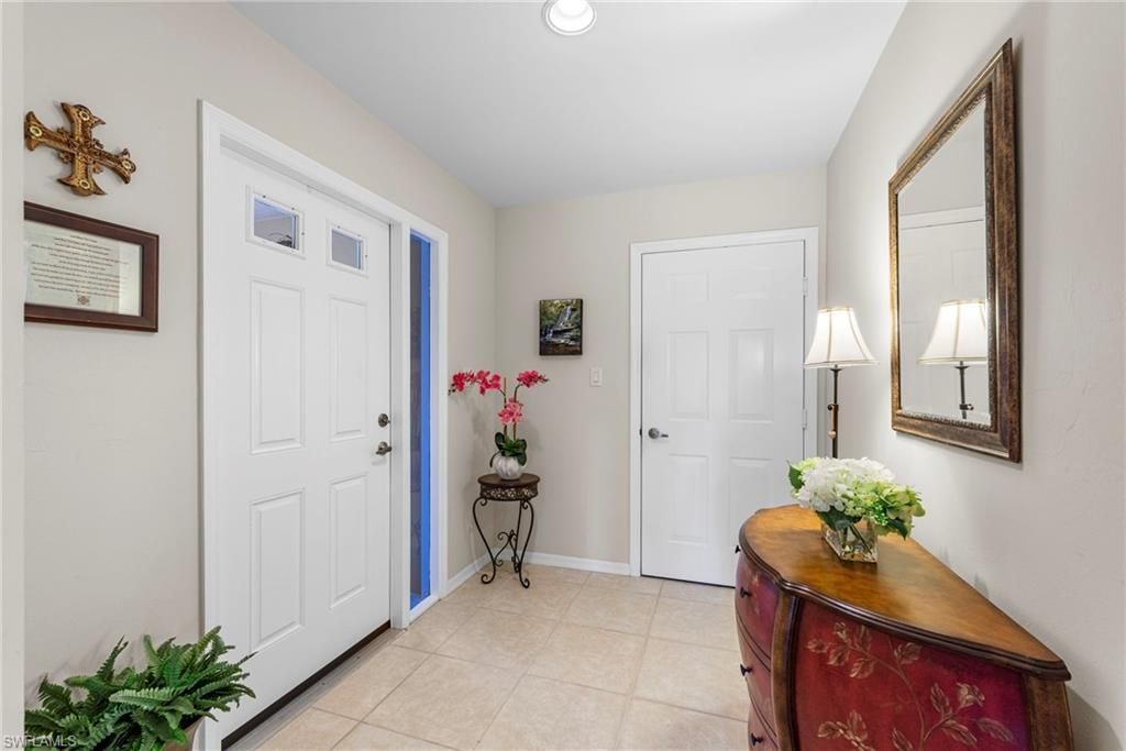 14090 Eagle Ridge Lakes Dr, Unit 101, Fort Myers, FL 33912 Photo