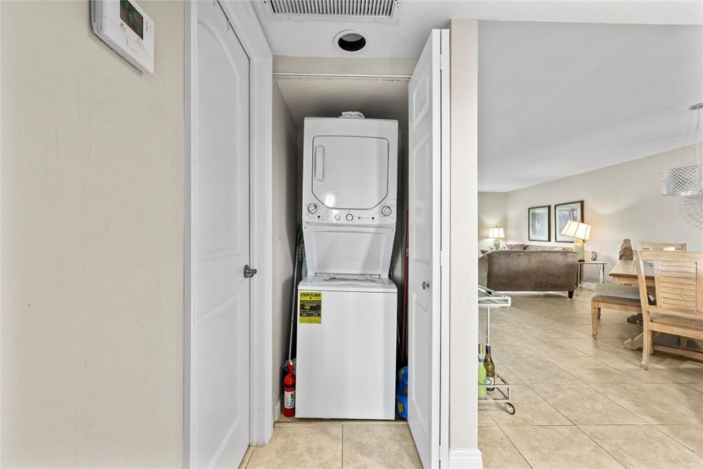 800 SW 125th Way, Unit 405-O, Pembroke Pines, FL 33027 Photo