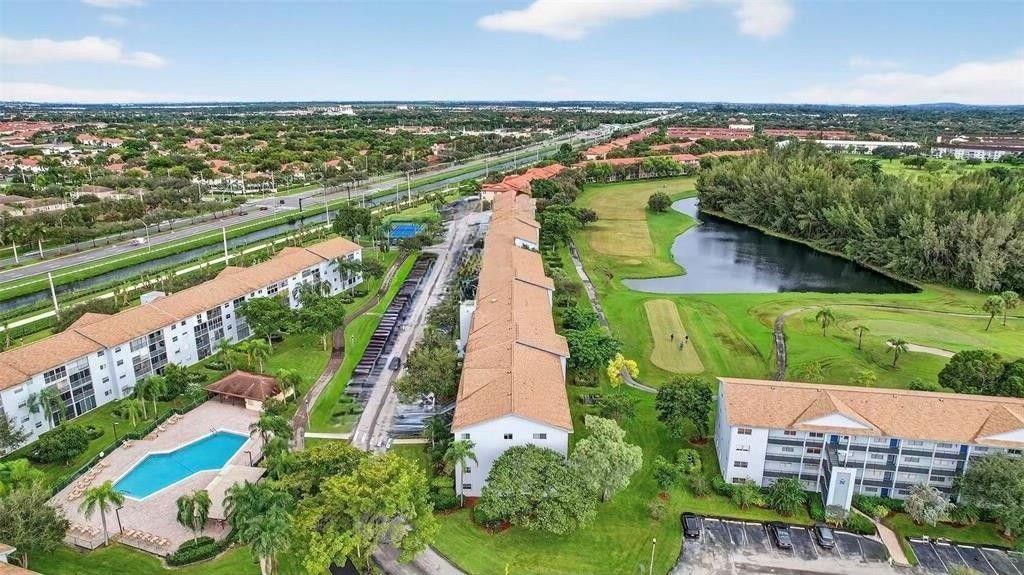 800 SW 125th Way, Unit 405-O, Pembroke Pines, FL 33027 Photo