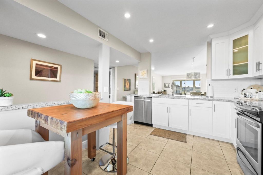 800 SW 125th Way, Unit 405-O, Pembroke Pines, FL 33027 Photo