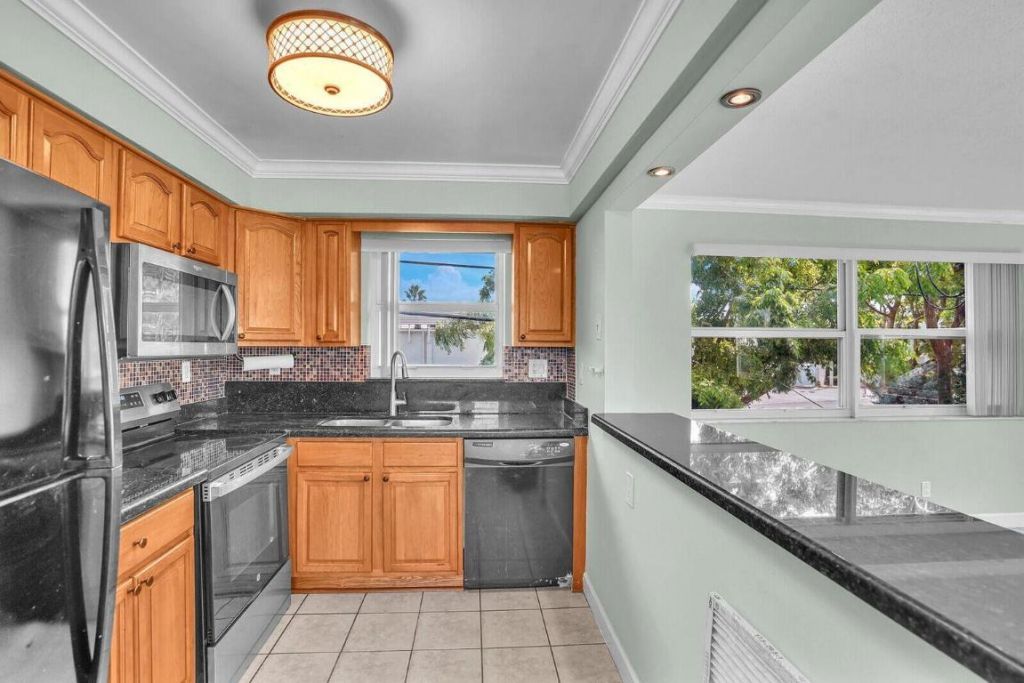 3440 NE 16th Terrace, Pompano Beach, FL 33064 Photo