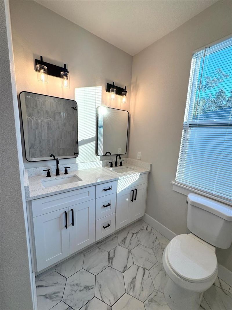 6900 Dartmouth Avenue N, Saint Petersburg, FL 33710 Photo