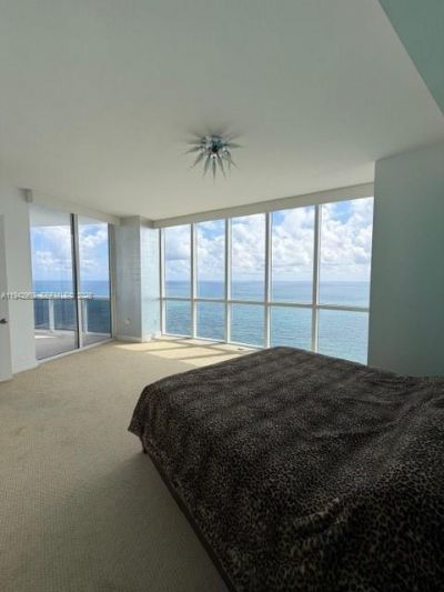 18101 Collins Ave, Unit 3909, Sunny Isles Beach, FL 33160 Photo