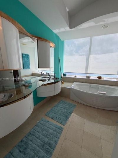 18101 Collins Ave, Unit 3909, Sunny Isles Beach, FL 33160 Photo