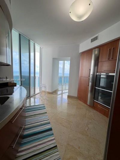 18101 Collins Ave, Unit 3909, Sunny Isles Beach, FL 33160 Photo