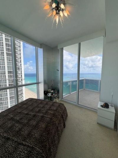 18101 Collins Ave, Unit 3909, Sunny Isles Beach, FL 33160 Photo