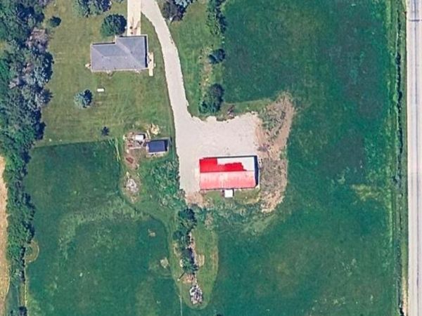 17954 E 10500n Road, Grant Park, IL 60940